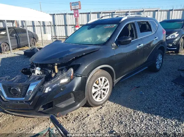 JN8AT2MT2LW001880 2020 NISSAN ROGUE - Image 2