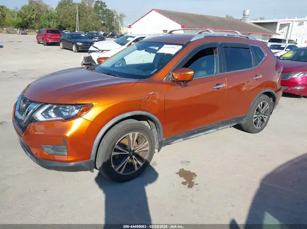 JN8AT2MT2LW007761 2020 NISSAN ROGUE - Image 2