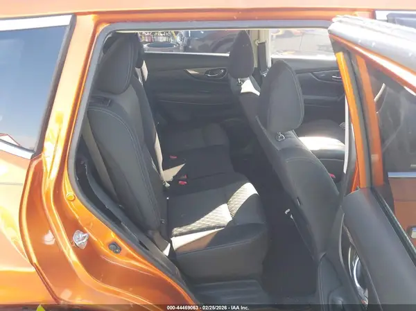 JN8AT2MT2LW007761 2020 NISSAN ROGUE - Image 8