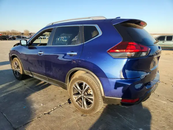 JN8AT2MT2LW010871 2020 NISSAN ROGUE - Image 2
