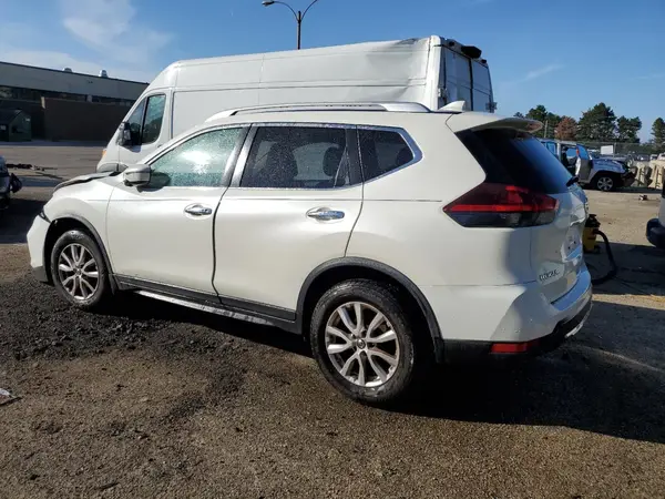 JN8AT2MT2LW013687 2020 NISSAN ROGUE - Image 2