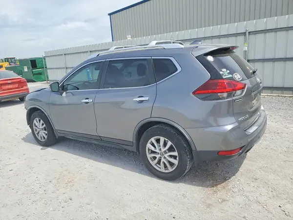 JN8AT2MT2LW016797 2020 NISSAN ROGUE - Image 2