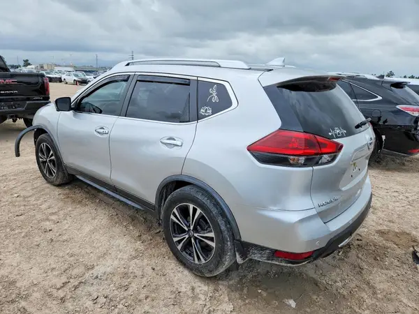 JN8AT2MT2LW017190 2020 NISSAN ROGUE - Image 2