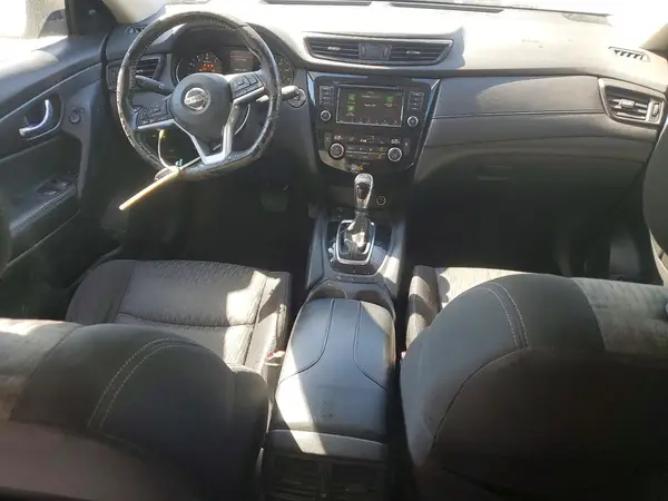 JN8AT2MT2LW017240 2020 NISSAN ROGUE - Image 8