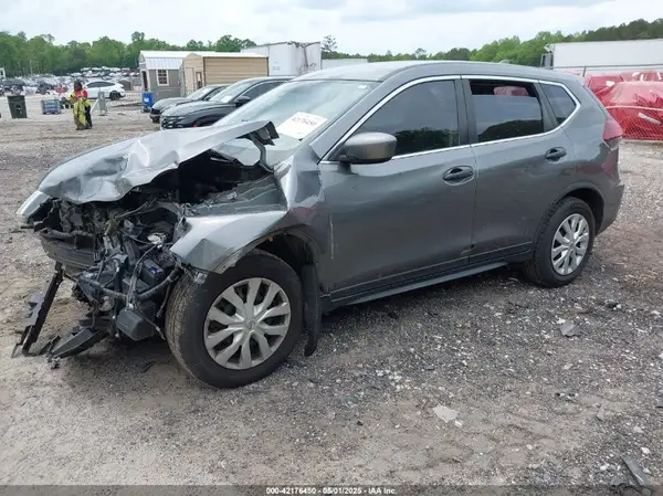 JN8AT2MT2LW036693 2020 NISSAN ROGUE - Image 2
