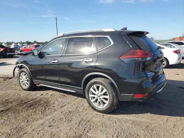 JN8AT2MT2LW039805 2020 NISSAN ROGUE - Image 2