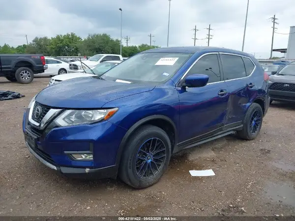 JN8AT2MT2LW043952 2020 NISSAN ROGUE - Image 2