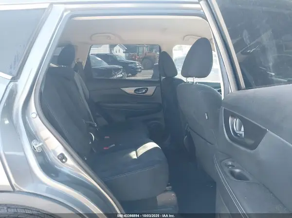 JN8AT2MT3GW000548 2016 NISSAN ROGUE - Image 8