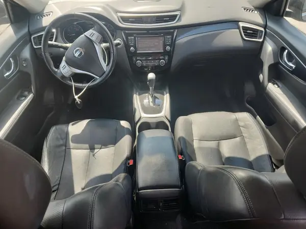 JN8AT2MT3GW002011 2016 NISSAN ROGUE - Image 8