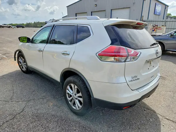 JN8AT2MT3GW002932 2016 NISSAN ROGUE - Image 2