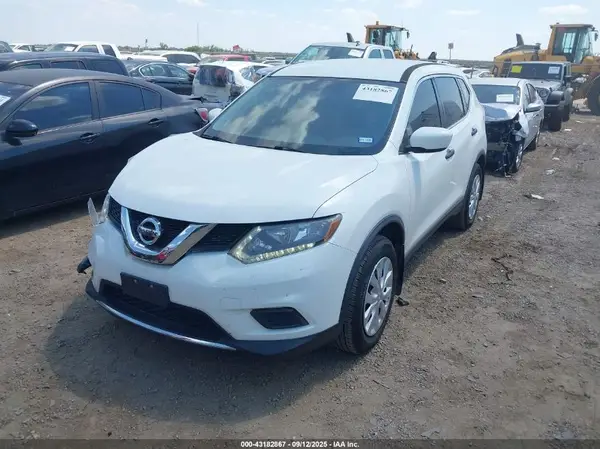 JN8AT2MT3GW027572 2016 NISSAN ROGUE - Image 2