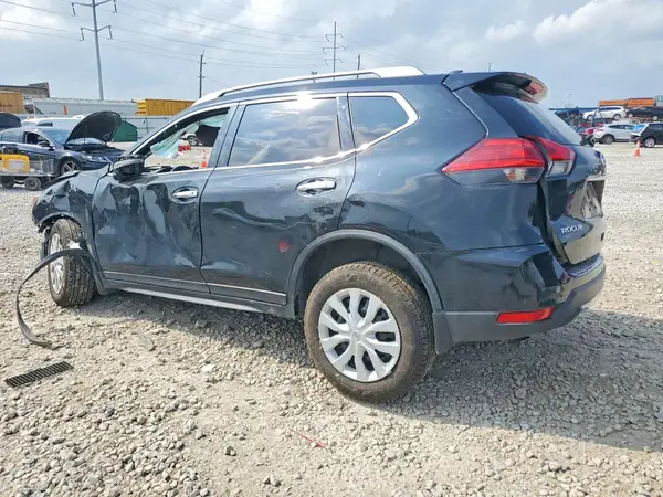 JN8AT2MT3HW138432 2017 NISSAN ROGUE - Image 2