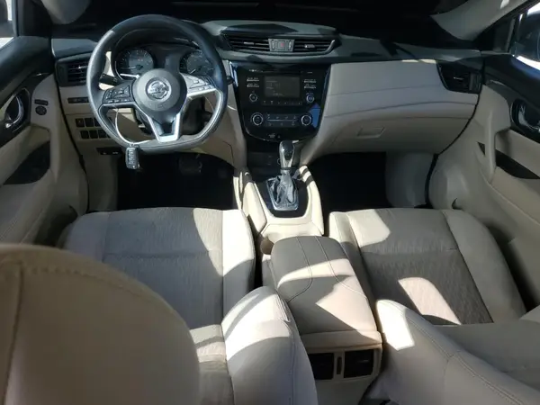 JN8AT2MT3HW138740 2017 NISSAN ROGUE - Image 8