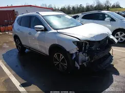JN8AT2MT3HW142268 2017 NISSAN ROGUE