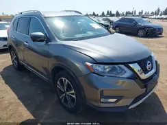 JN8AT2MT3HW142724 2017 NISSAN ROGUE