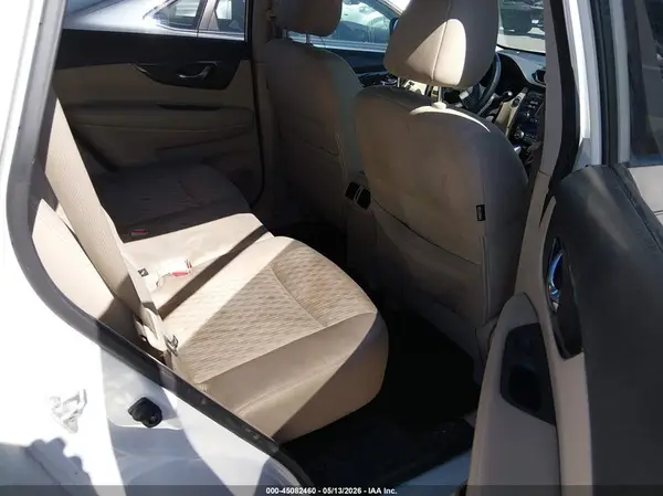 JN8AT2MT3HW143212 2017 NISSAN ROGUE - Image 8