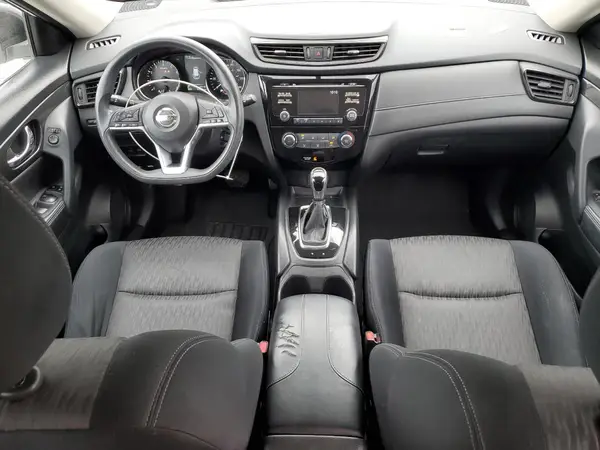 JN8AT2MT3HW143226 2017 NISSAN ROGUE - Image 8