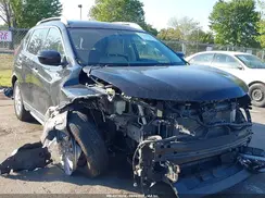 JN8AT2MT3HW143422 2017 NISSAN ROGUE