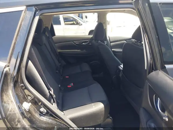 JN8AT2MT3HW143808 2017 NISSAN ROGUE - Image 8