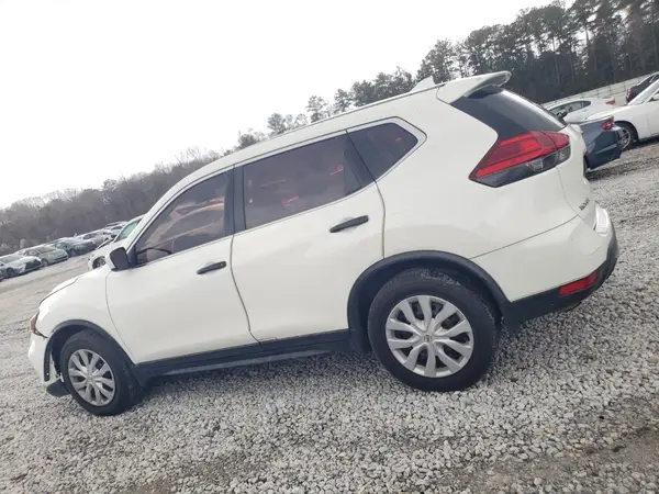JN8AT2MT3HW144473 2017 NISSAN ROGUE - Image 2