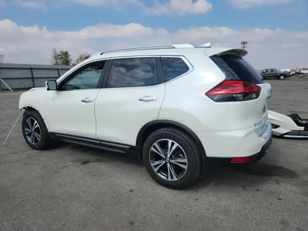 JN8AT2MT3HW144859 2017 NISSAN ROGUE - Image 2