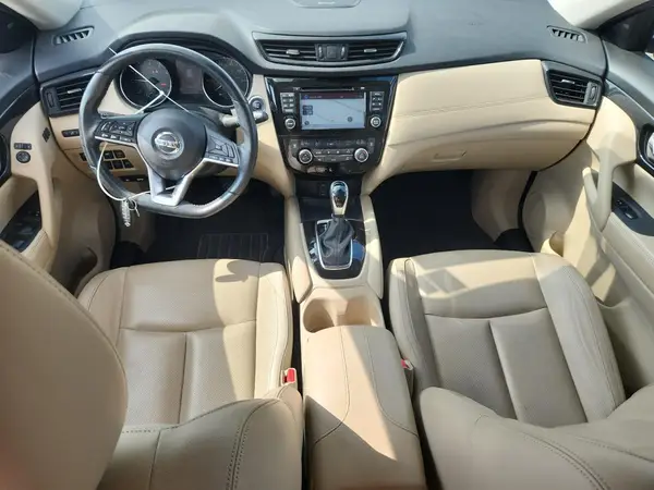 JN8AT2MT3HW144859 2017 NISSAN ROGUE - Image 8