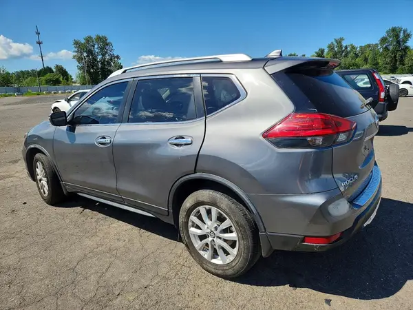 JN8AT2MT3HW144988 2017 NISSAN ROGUE - Image 2