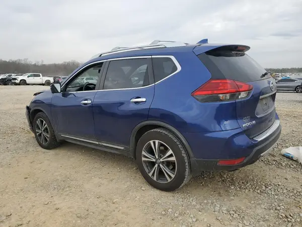 JN8AT2MT3HW145672 2017 NISSAN ROGUE - Image 2