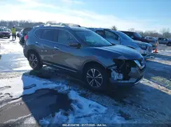 JN8AT2MT3HW150600 2017 NISSAN ROGUE
