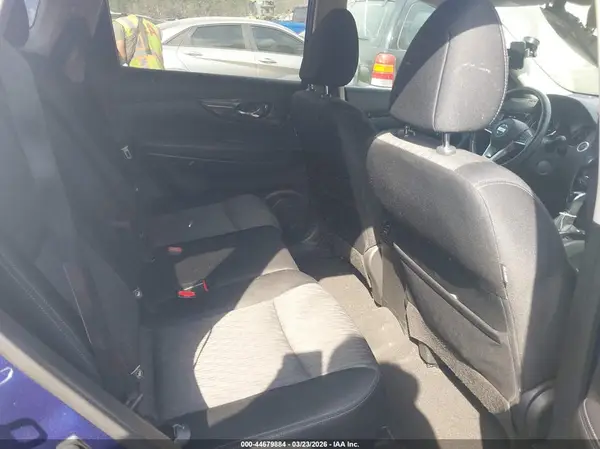JN8AT2MT3HW151312 2017 NISSAN ROGUE - Image 8