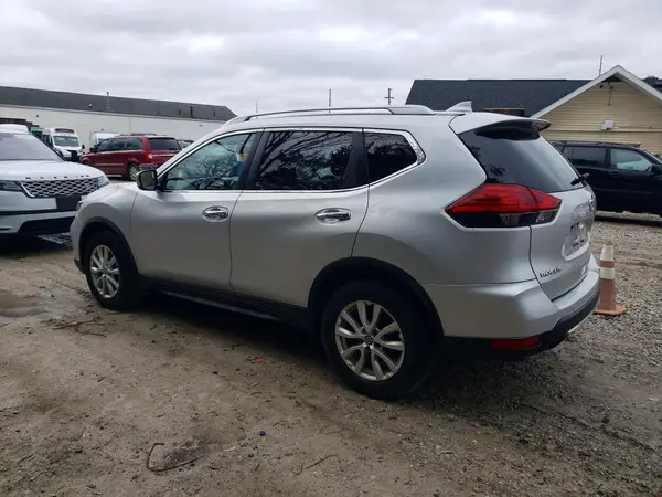 JN8AT2MT3HW151987 2017 NISSAN ROGUE - Image 2