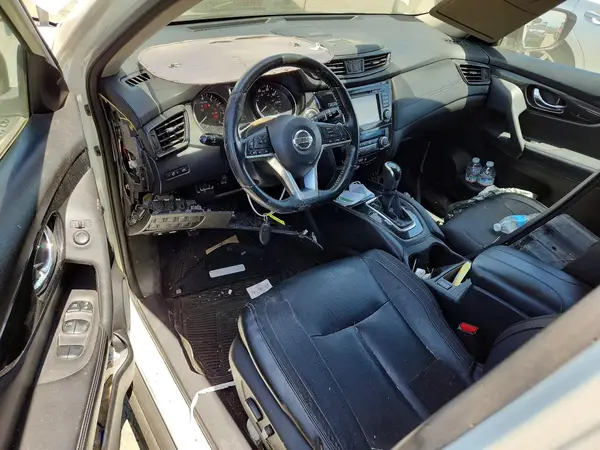 JN8AT2MT3HW152931 2017 NISSAN ROGUE - Image 8