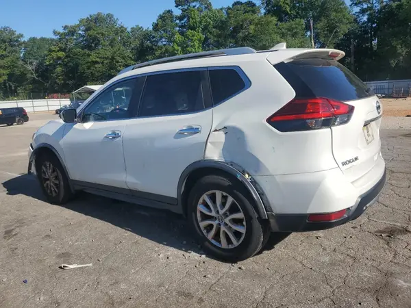 JN8AT2MT3HW154260 2017 NISSAN ROGUE - Image 2