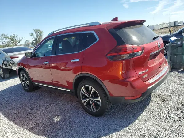 JN8AT2MT3HW380167 2017 NISSAN ROGUE - Image 2