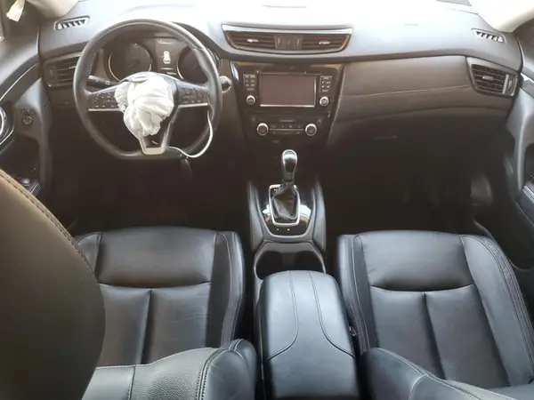 JN8AT2MT3HW380797 2017 NISSAN ROGUE - Image 8