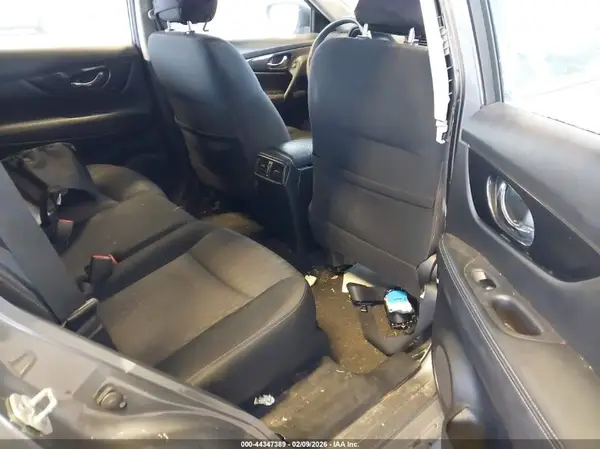 JN8AT2MT3HW383280 2017 NISSAN ROGUE - Image 8