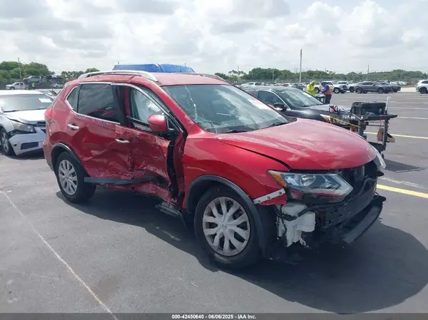 JN8AT2MT3HW383652 2017 NISSAN ROGUE - Image 1