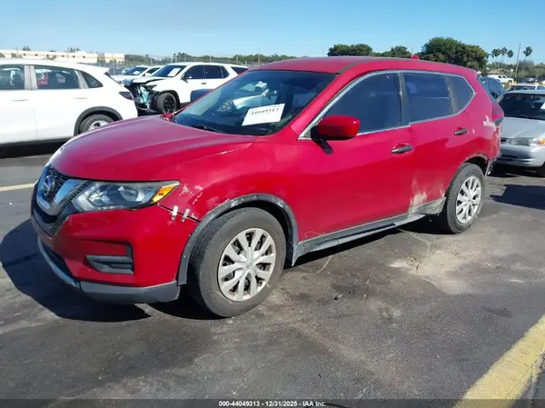 JN8AT2MT3HW384039 2017 NISSAN ROGUE - Image 2