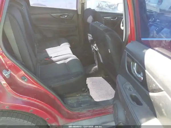 JN8AT2MT3HW384039 2017 NISSAN ROGUE - Image 8