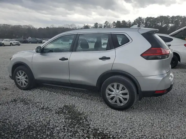 JN8AT2MT3HW385191 2017 NISSAN ROGUE - Image 2