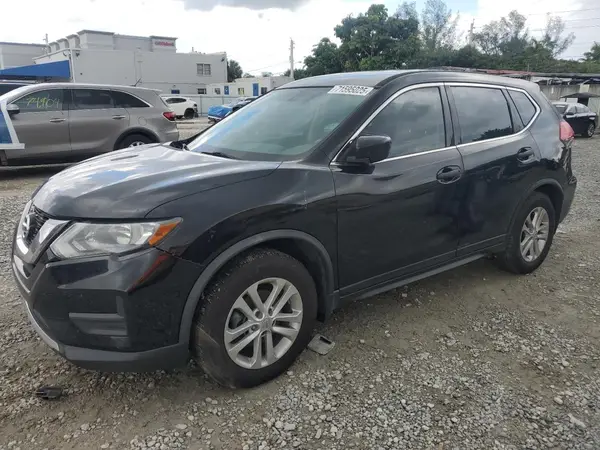 JN8AT2MT3HW387720 2017 NISSAN ROGUE - Image 1