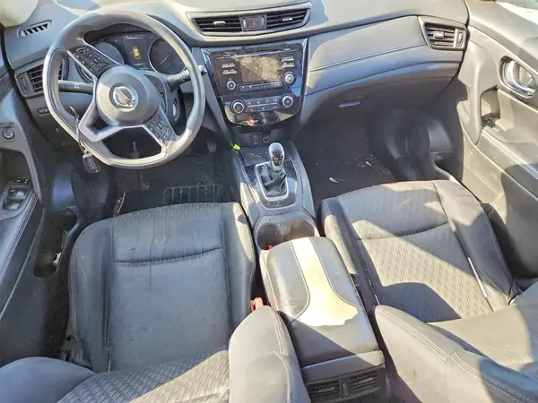 JN8AT2MT3HW387801 2017 NISSAN ROGUE - Image 8