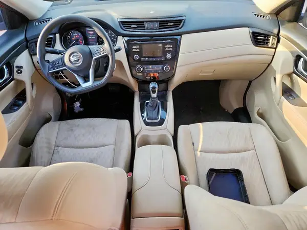 JN8AT2MT3HW388124 2017 NISSAN ROGUE - Image 8