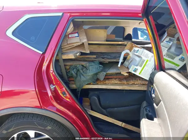 JN8AT2MT3HW388172 2017 NISSAN ROGUE - Image 8