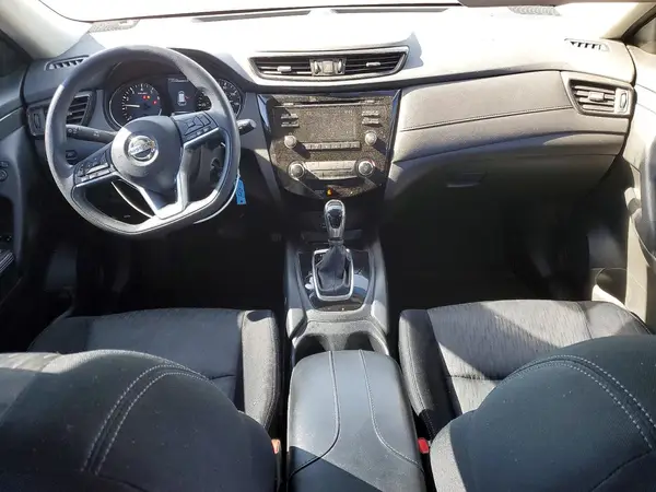 JN8AT2MT3HW390553 2017 NISSAN ROGUE - Image 8