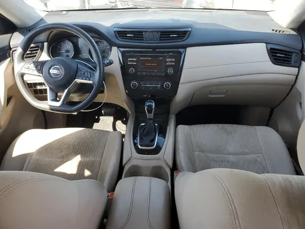 JN8AT2MT3HW390813 2017 NISSAN ROGUE - Image 8