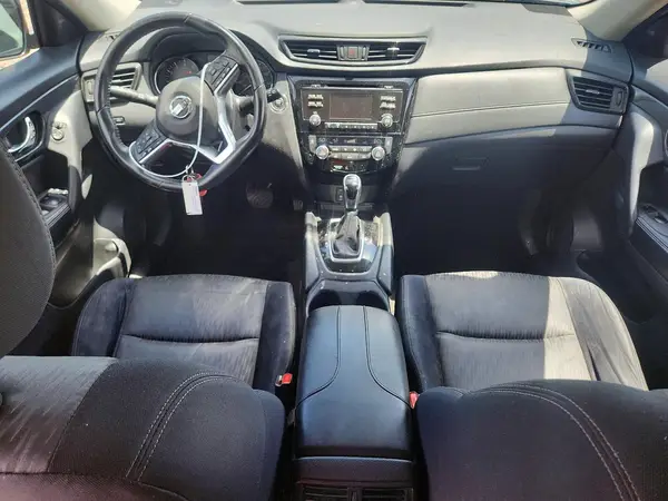 JN8AT2MT3HW392111 2017 NISSAN ROGUE - Image 8