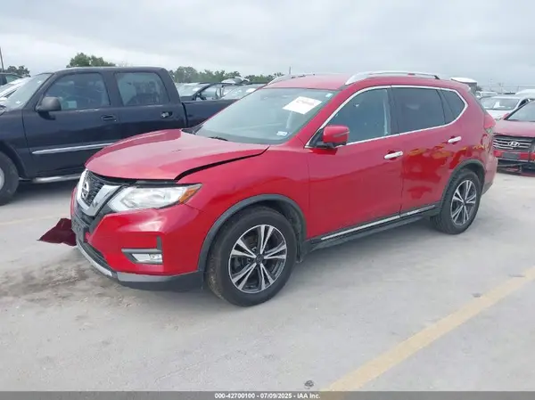 JN8AT2MT3HW392531 2017 NISSAN ROGUE - Image 2