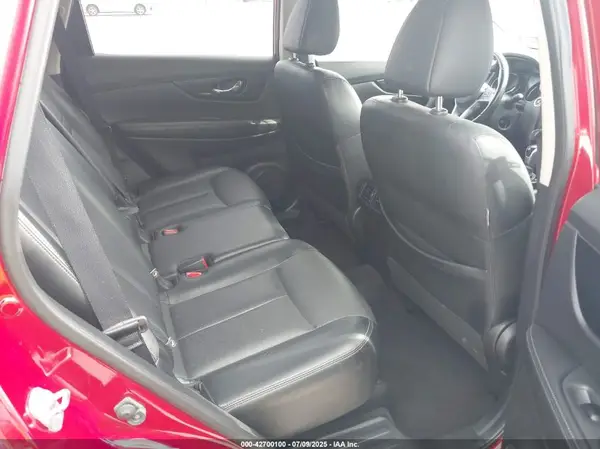 JN8AT2MT3HW392531 2017 NISSAN ROGUE - Image 8