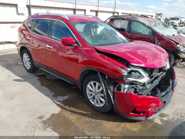 JN8AT2MT3HW392867 2017 NISSAN ROGUE - Image 1